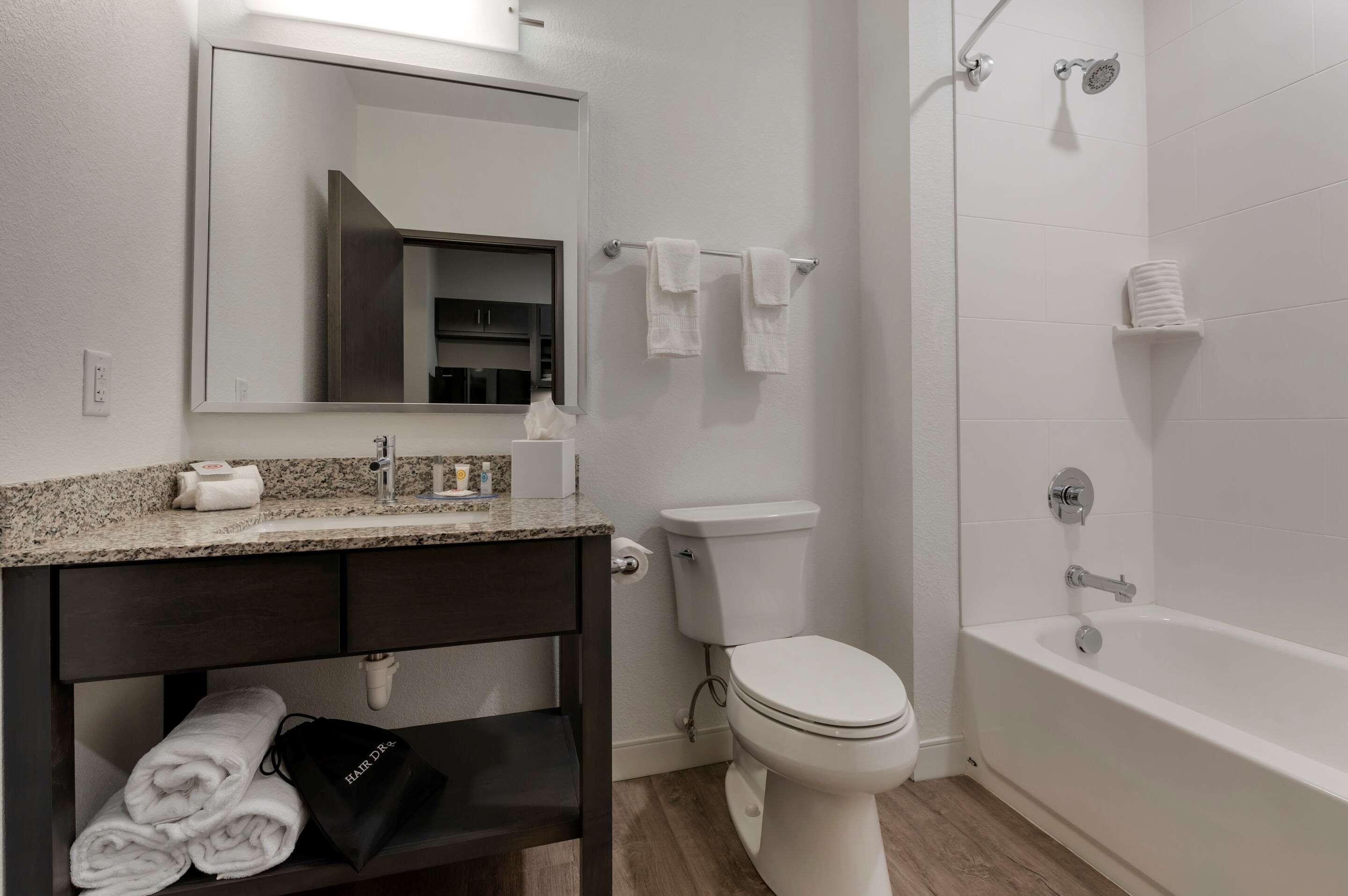 Mainstay Suites Cincinnati University - Uptown Экстерьер фото