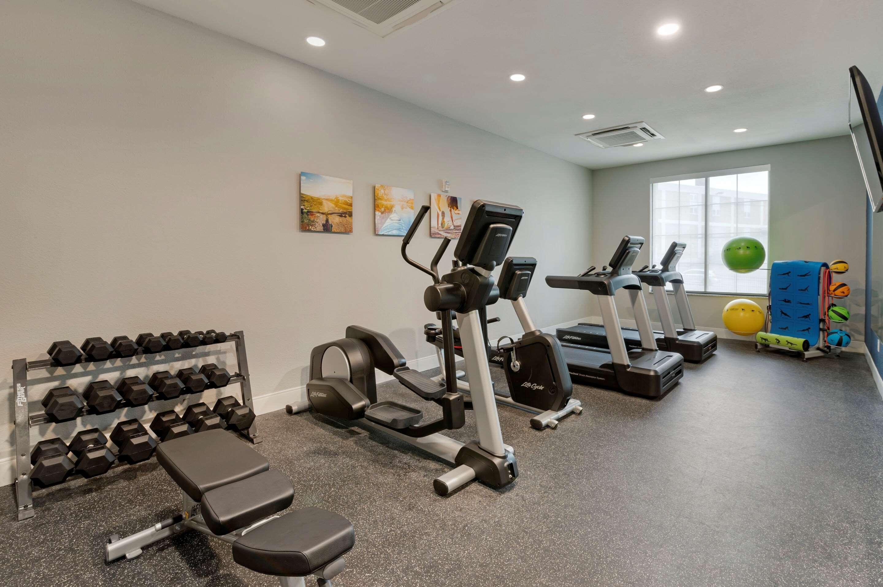 Mainstay Suites Cincinnati University - Uptown Экстерьер фото