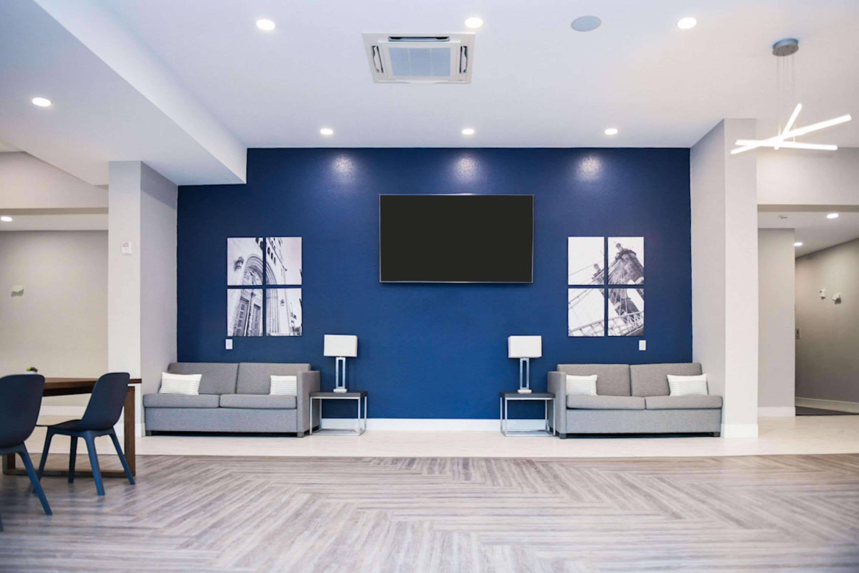 Mainstay Suites Cincinnati University - Uptown Экстерьер фото